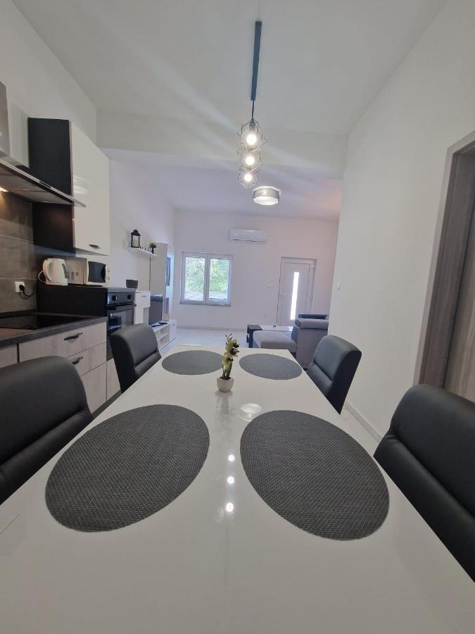Apartman Ivan Kruševo Exterior foto